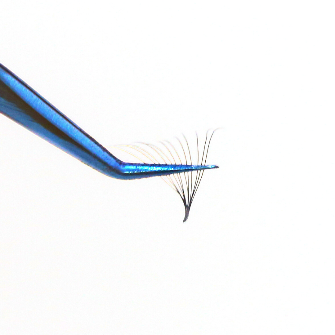 12D, .03, Handmade Loose Fans (1500/6 Length Mix)
